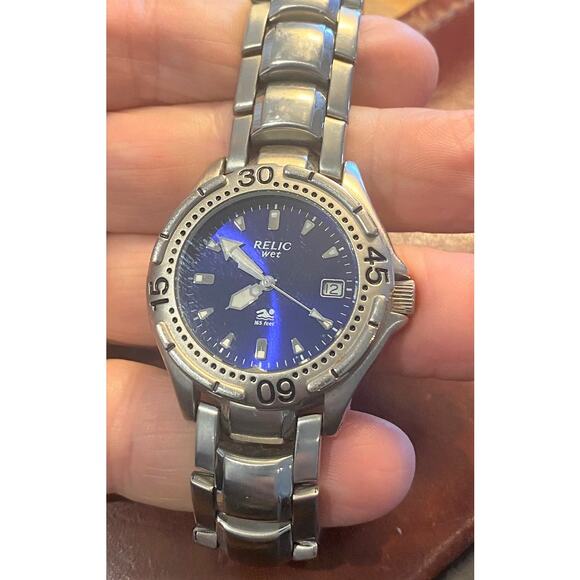 Men's 40mm Silber Tone Relic Wet Watch, ZR11589, WR 50M - Picture 3 of 4